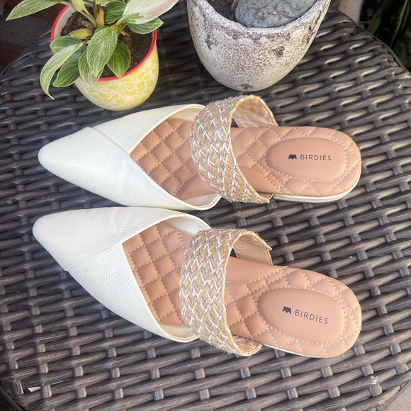 Birdies Cute Sandals - Picture 1 of 11